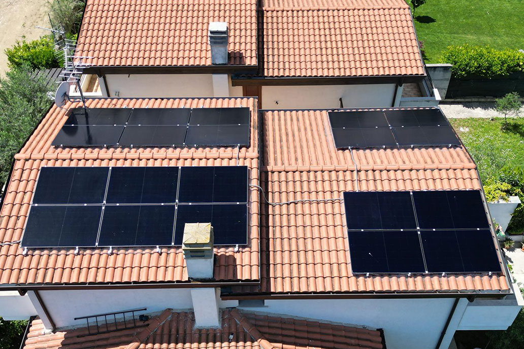 Pannelli fotovoltaici a Pescara